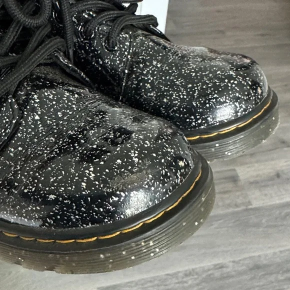 Dr. Martens Black Glitter Kids Boots - Picture 10 of 10